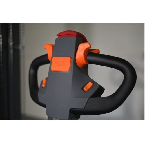 EKKO EB18C-145Li Full Powered Lithium Straddle Stacker - Imagen Gallery 3