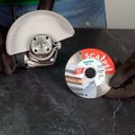 DiStar Scalpel application showing detailed porcelain cutting use