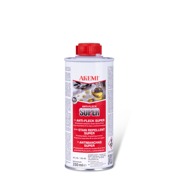 Akemi Stain Repellent Super 250 ml bottle for natural and artificial stone protection.