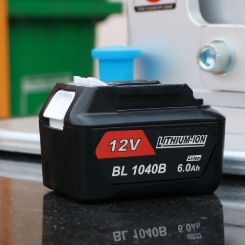Close-up of clip-in battery for Aardwolf Swiftlift ASVL380 vacuum lifter
