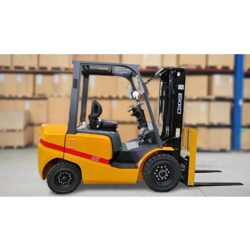 EKKO EK20D Diesel Forklift positioned inside a warehouse
