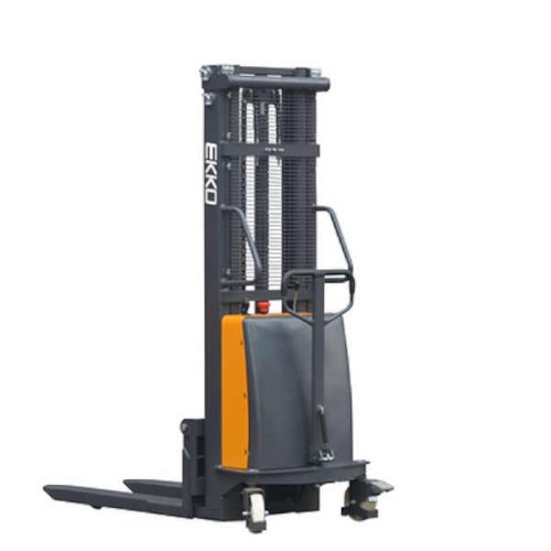 EKKO EA15E semi-electric fork-over stacker for warehouse material handling