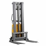 Angled view showing EKKO EA15D Semi-Electric Straddle Stacker with mast and forks