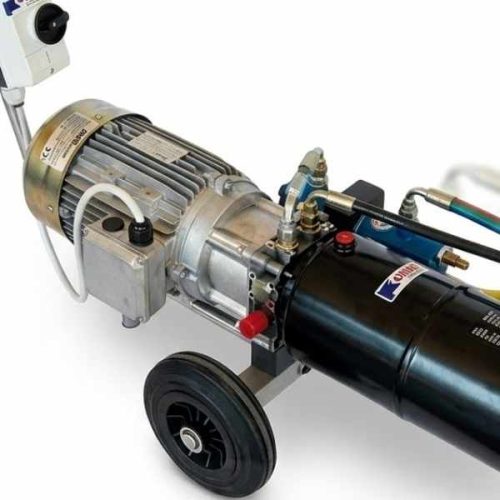 OMA engine hydraulic pump 3 phase close-up