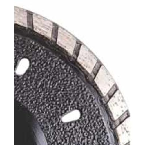 Close-up 5 Stone Plus Turbo Contour Blade Side Protection rim and arbor details