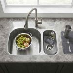 Undermount double bowl sink 18 gauge SIS-206 in use