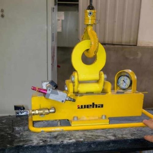 Weha Unipad Pneumatic Vacuum Lifter T800 Air Only lifting a stone slab