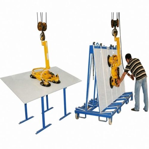 Worker using Aardwolf DC Powered Vacuum Glass Lifter ARGL-500DC