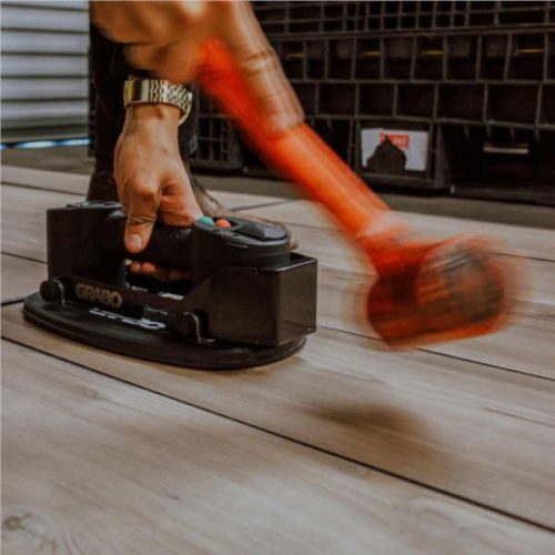 GRABO Impact Plate heavy-duty metal shield accessory for protecting vacuum tools during stone and tile adjustments - Imagen Gallery 2