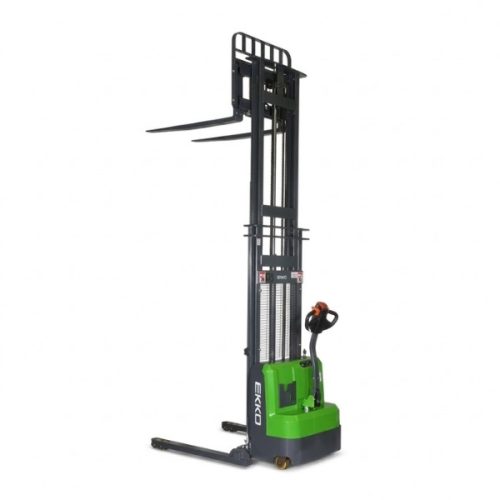 EKKO EB14CS-138Li Electric Straddle Stacker angle view